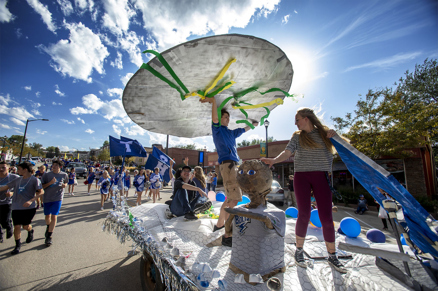 TBHS Homecoming Parade